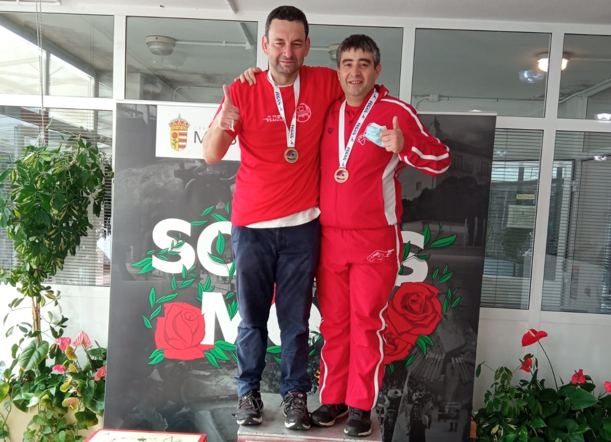 Ouro e bronce dos nosos mestres no Campionato Galego de Fondo
