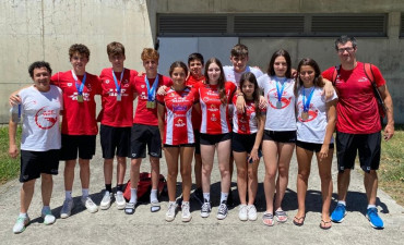 13 medallas e 5 récords do club para @s nos@s no Galego Infantil