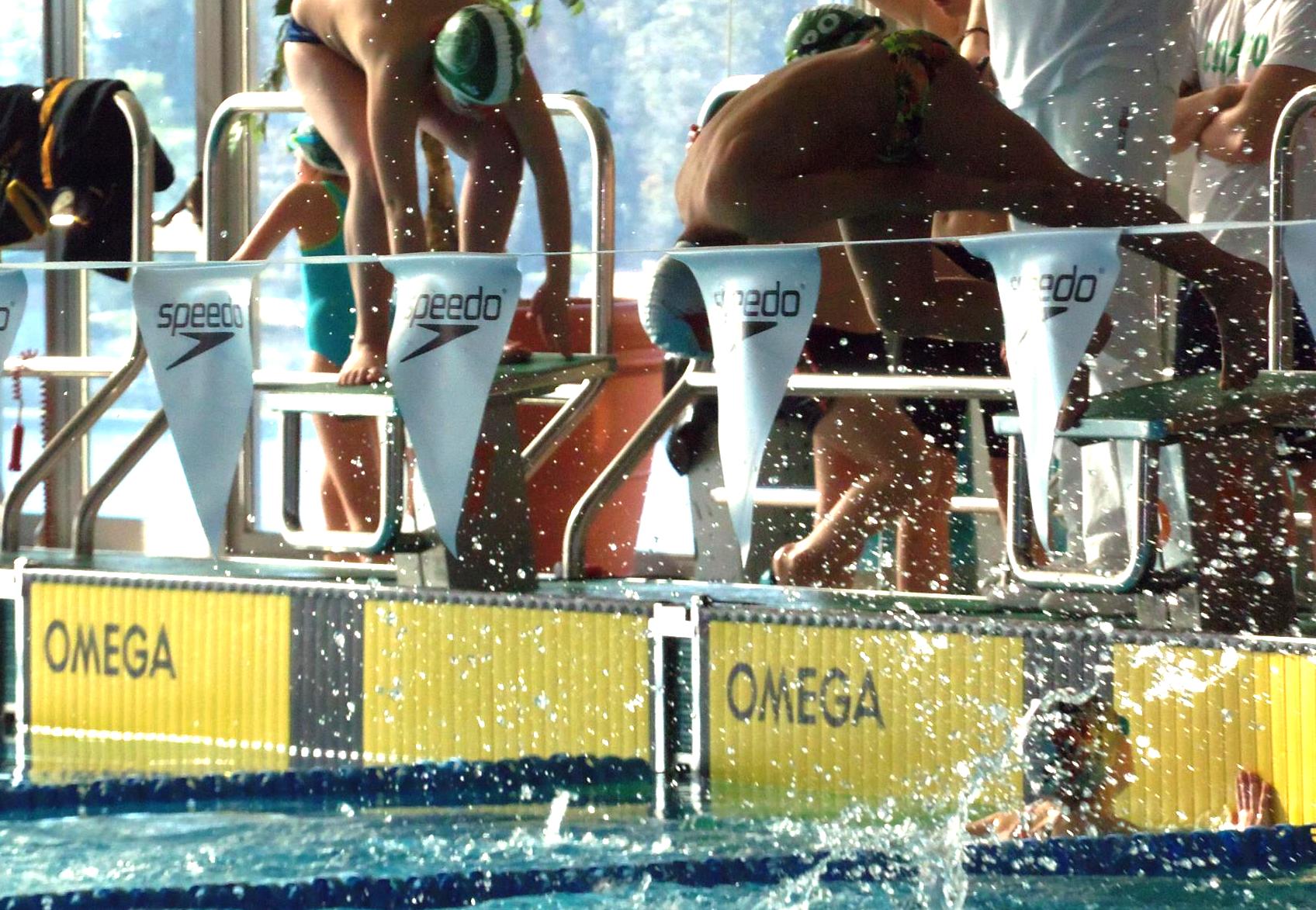 17 Nadadores del Fogar disputan en Riazor la 5ª Jda de Liga