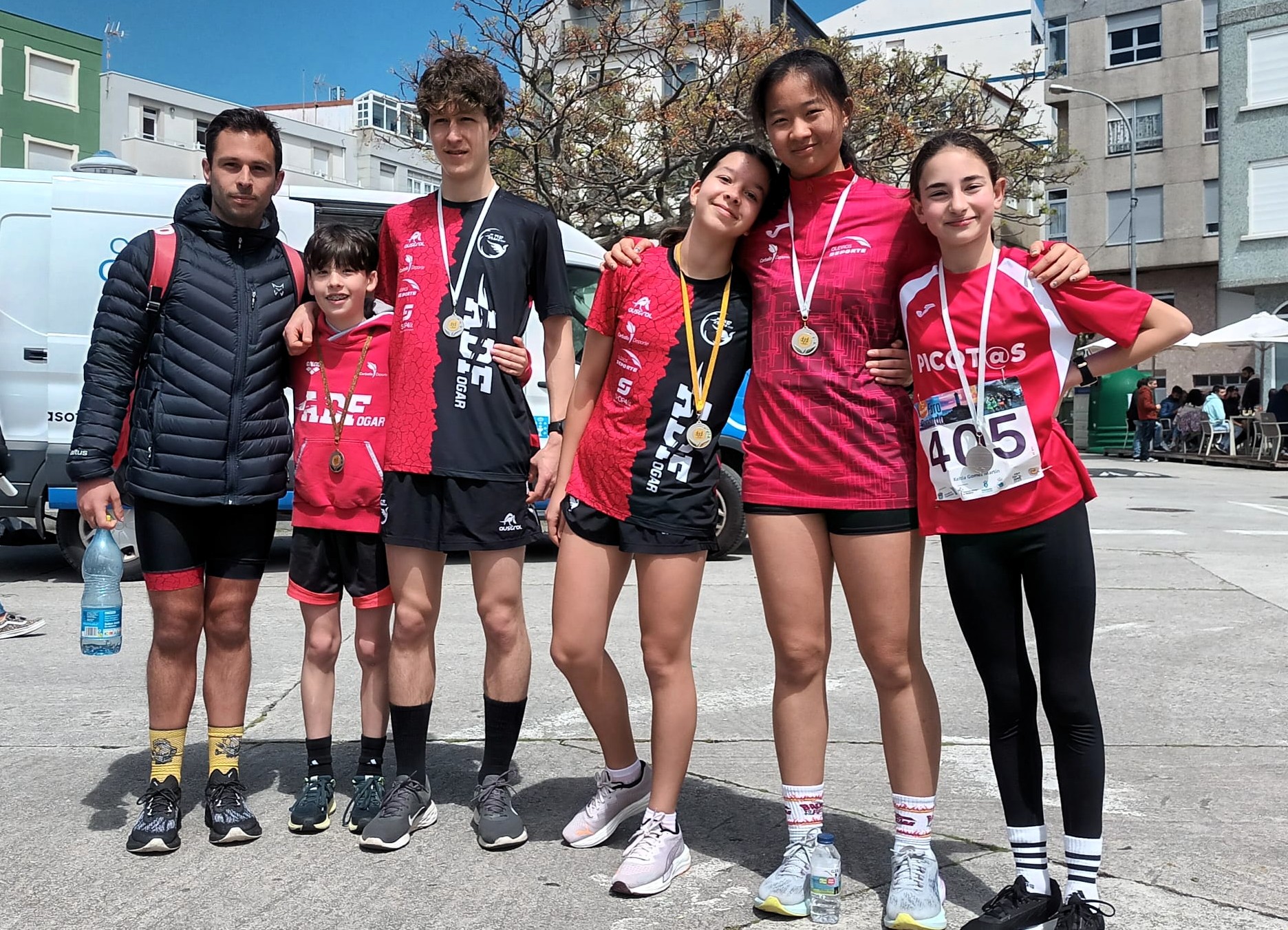 Bo concurso dos nosos atletas en Poio e máis Ourense