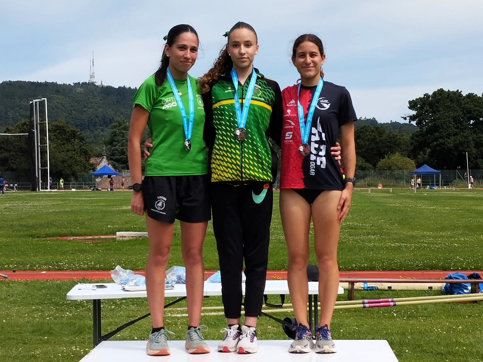 Bronces para Lara Pinciroli e Nuno Moure no Galego Sub20 AL