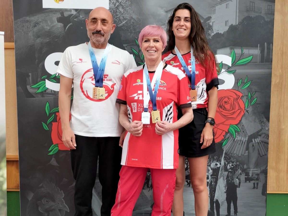 5 medallas e 1 récord do club no Galego Máster de Verán