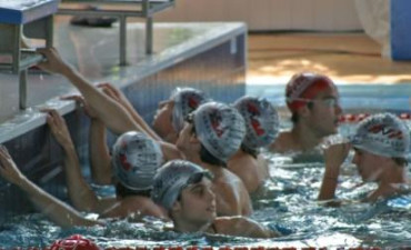 El Fogar Natación y Triatlón Carballo vuelve al trabajo 