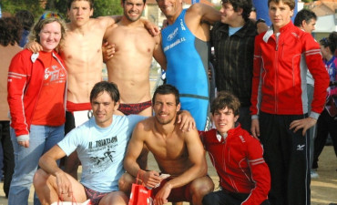 El equipo masculino del Fogar, 2º en el Triatlón de Nigrán