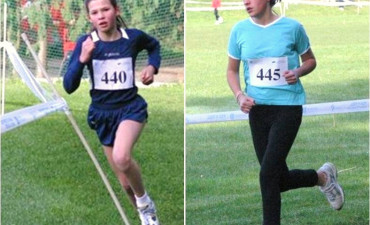 Rebeca Carnota y Belén Piña al Provincial de Cross Escolar