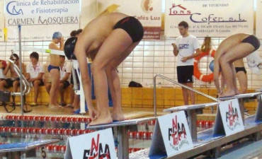 Doble sesión de natación en la Municipal Bergantiños