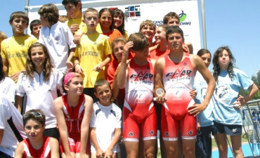 4 pódiums para la A.D.Fogar en los Ctos Gallegos de Triatlón