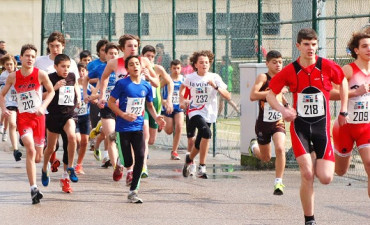 La Escuela de Triatlón del Fogar se trae 8 metales de Vigo