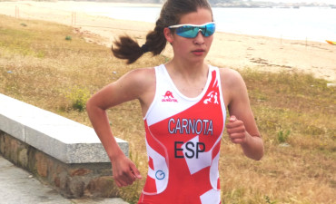 Rebeca Carnota convocada a la Concentración Mujer y Triatlón