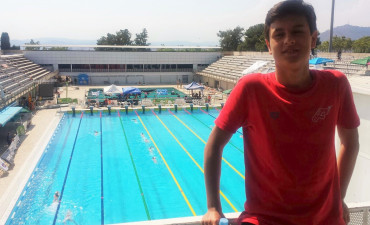 Nicolás bate las mejores marcas del club de 100 y 200 libres