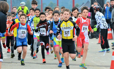 La Escuela de TRI acude al Provincial de Duatlón con 26 deportistas