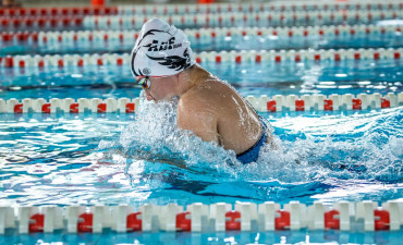 4 Medallas, 1 tope nacional e 8 récords do club no Juan Varela